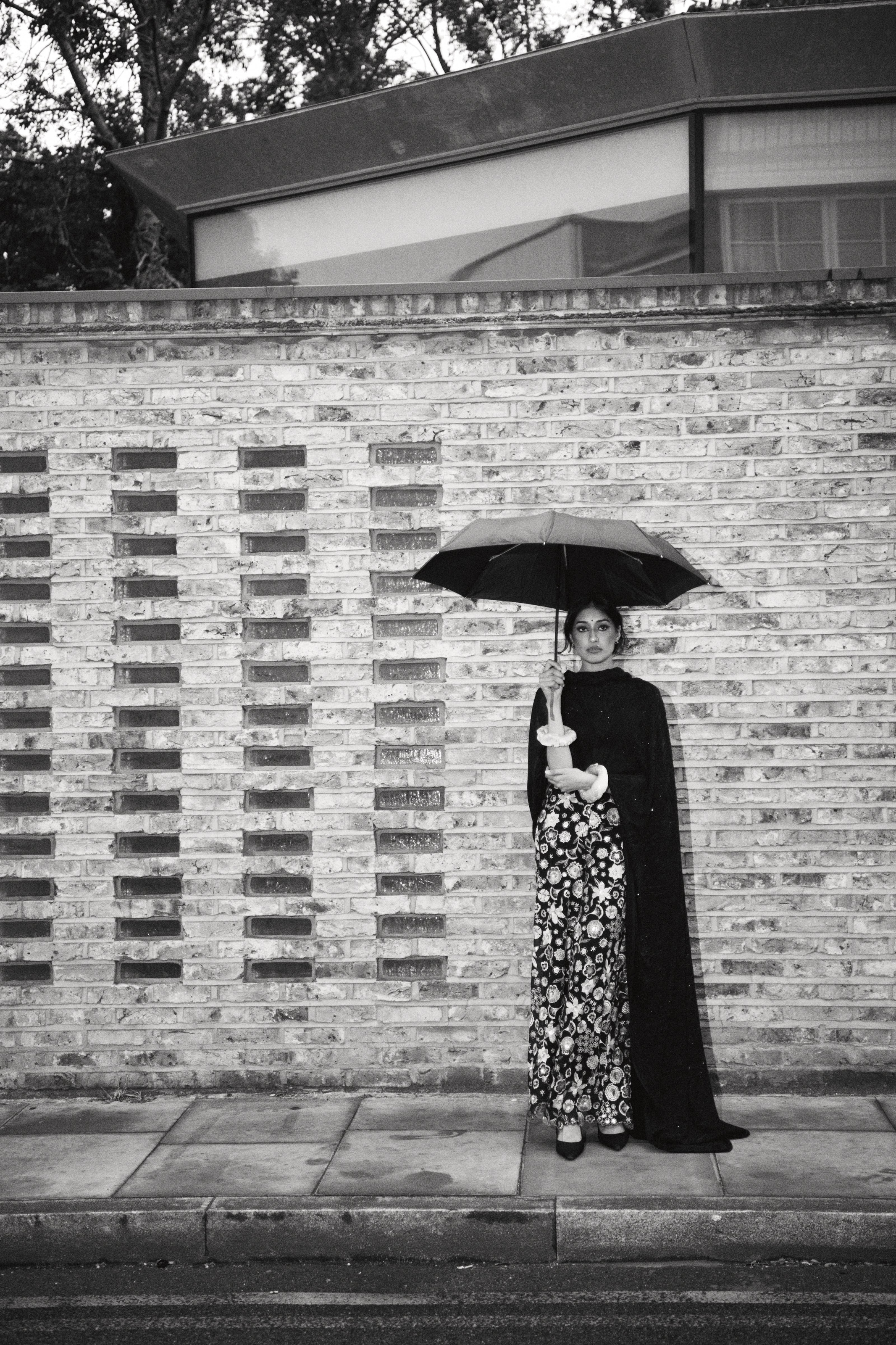 Woman, photograph 9