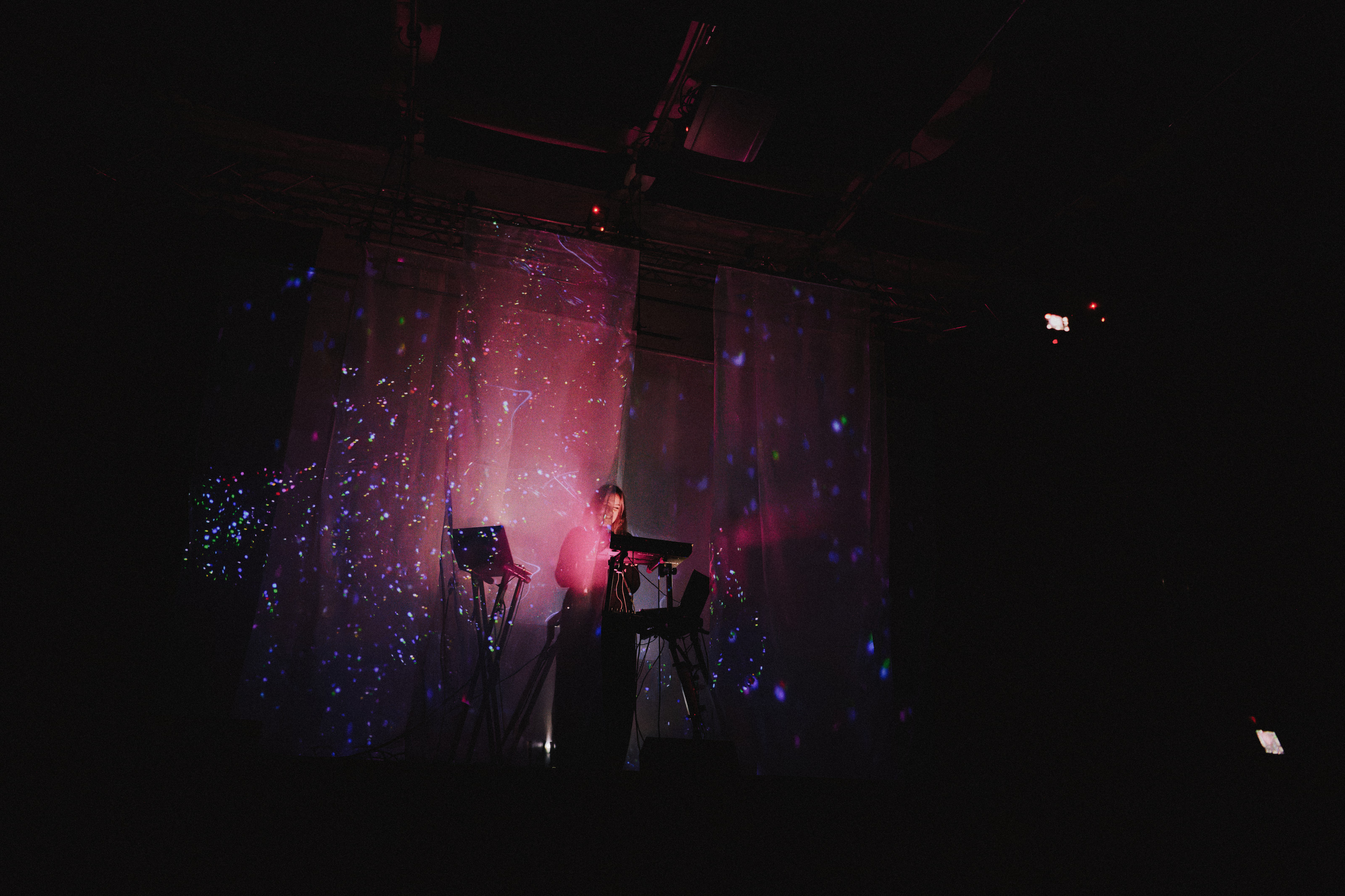 AM sin × NØELLE — Southby Productions, photograph 16