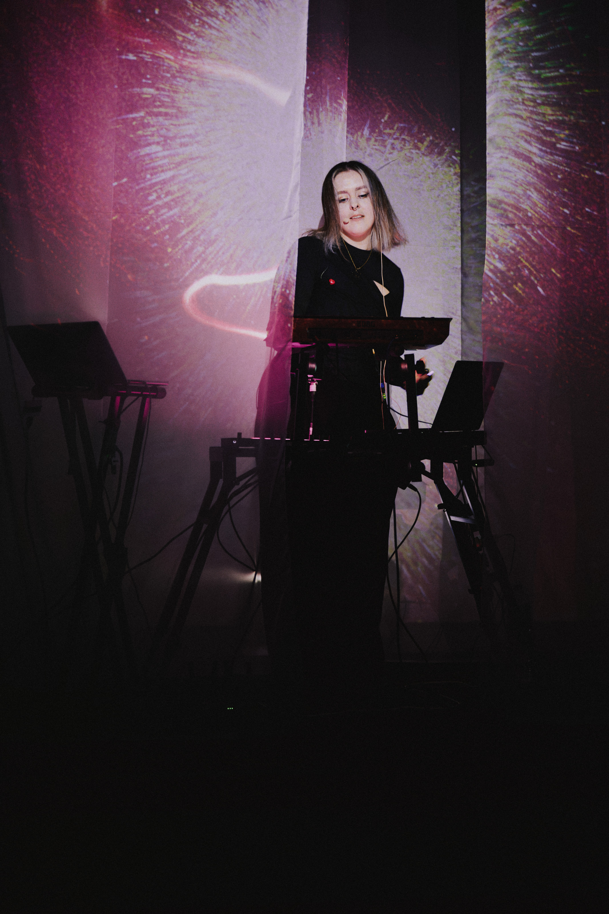 AM sin × NØELLE — Southby Productions, photograph 19