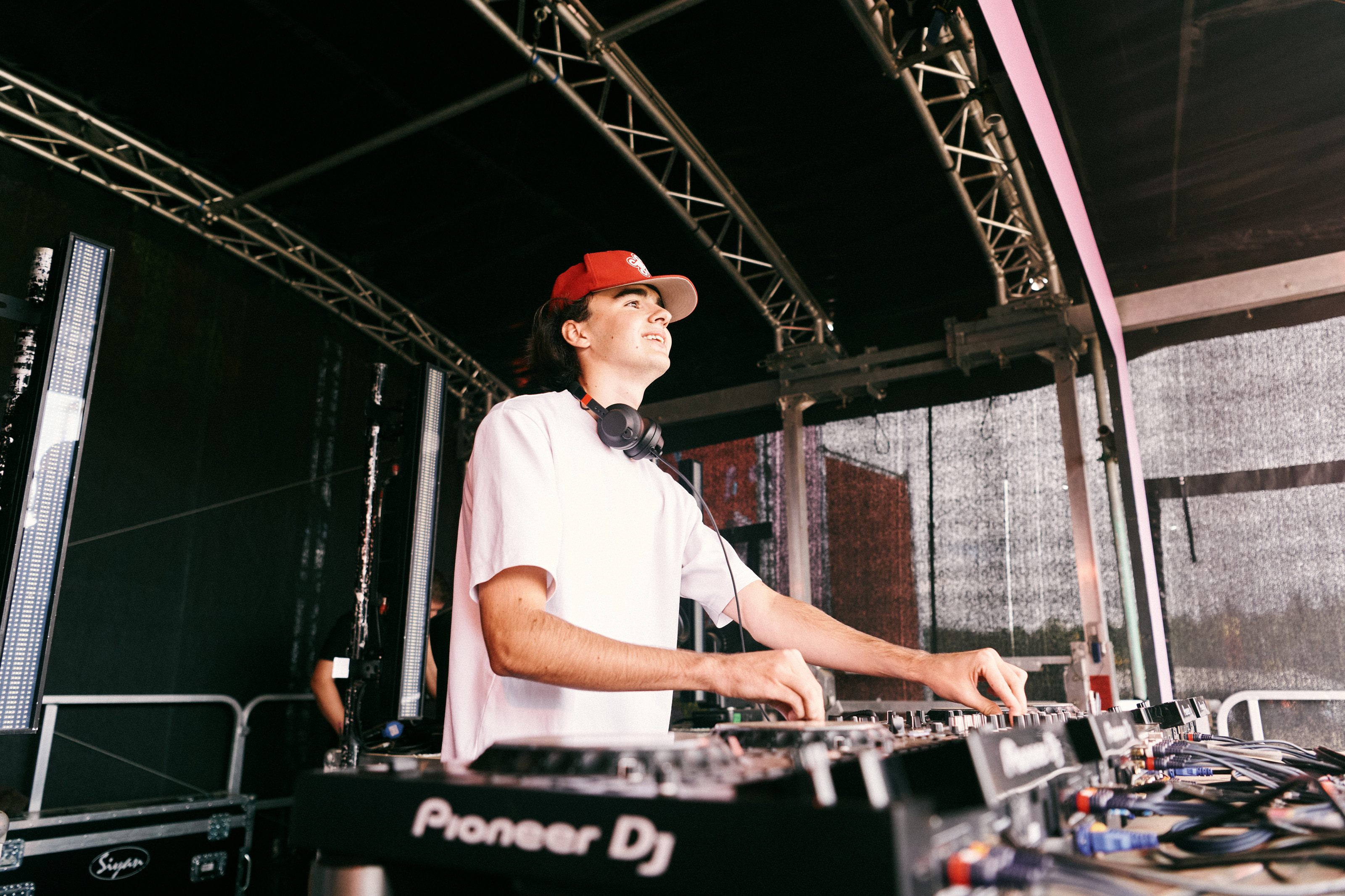 Music & Live, Johnnie Hartmann — Reading Festival 2025