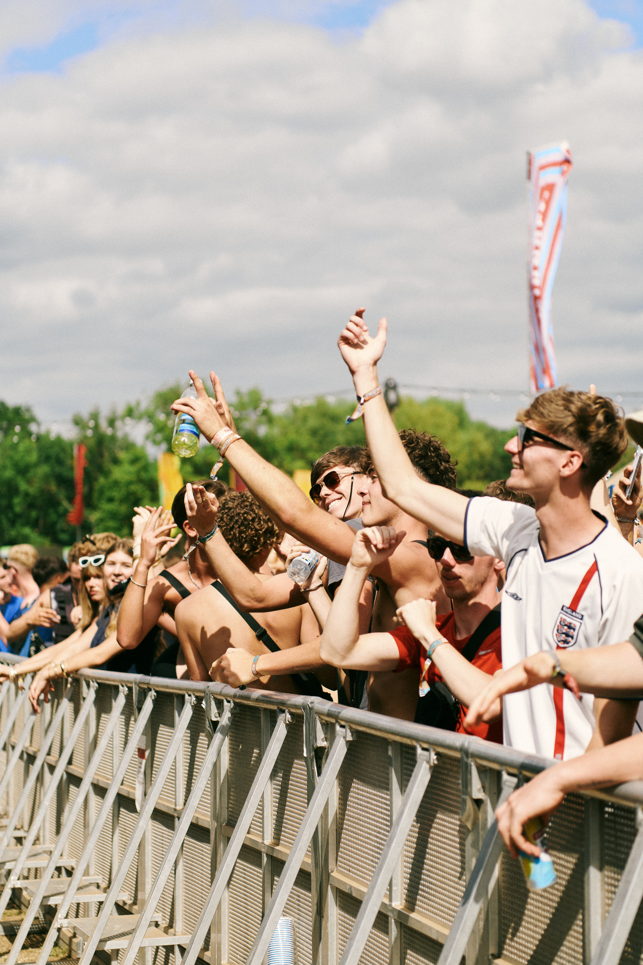 Johnnie Hartmann — Reading Festival 2025, photograph 7