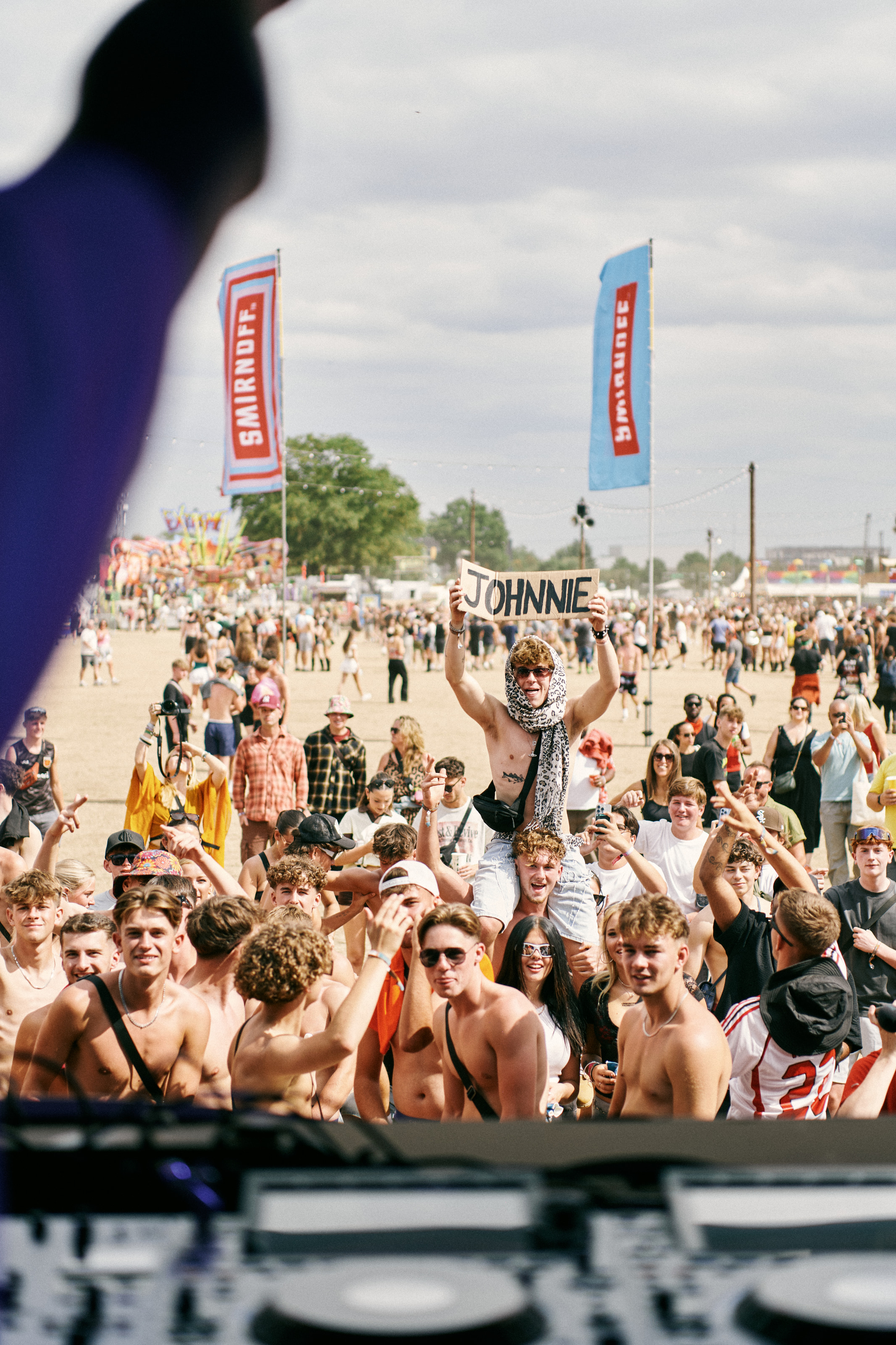 Johnnie Hartmann — Reading Festival 2025, photograph 8